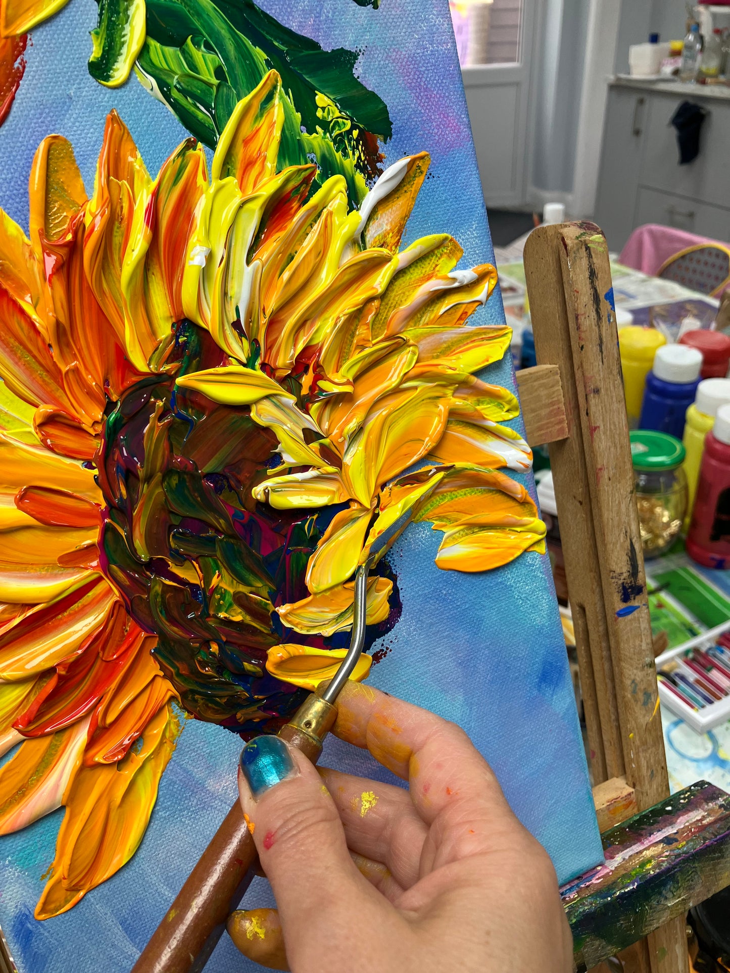 Sip & Paint Workshop – Sunflowers Wednesday 8th October • 6:00 – 8:30 PM