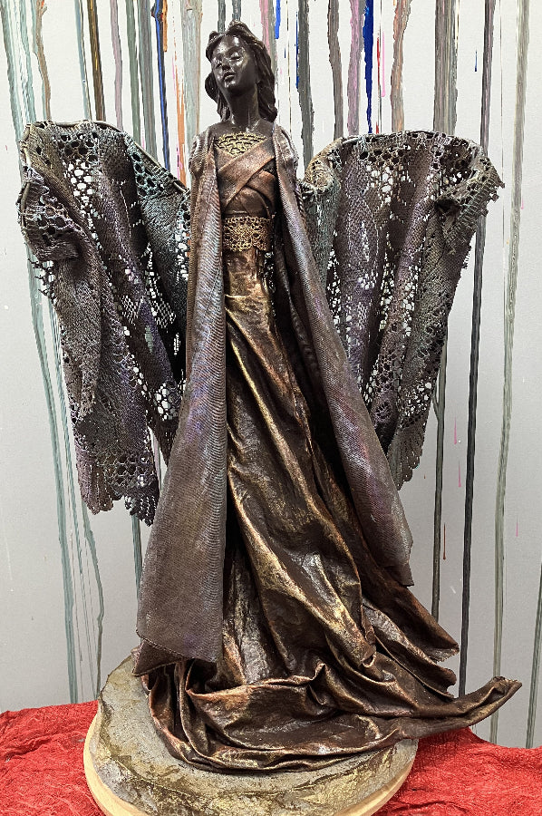 Angel Fabric sculpting workshop with Aferdita at Little Painter  Art classes for children and adults, mindful art classes for all levels