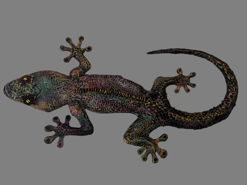 Gecko wall sculpture with powertex, art and craft adult workshops in bromley, hayes with Aferdita at little painter art classes 