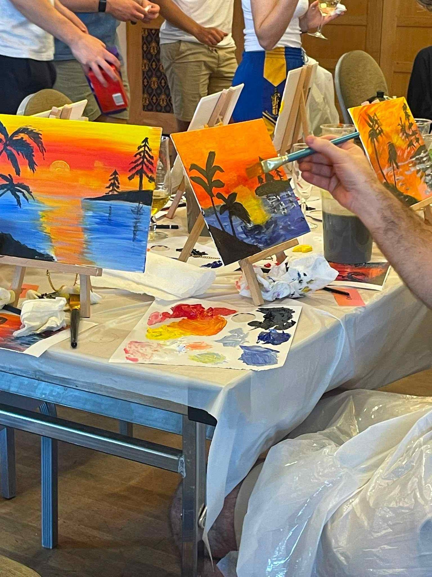 Corporate and Private Sip & Paint Events in Bromley